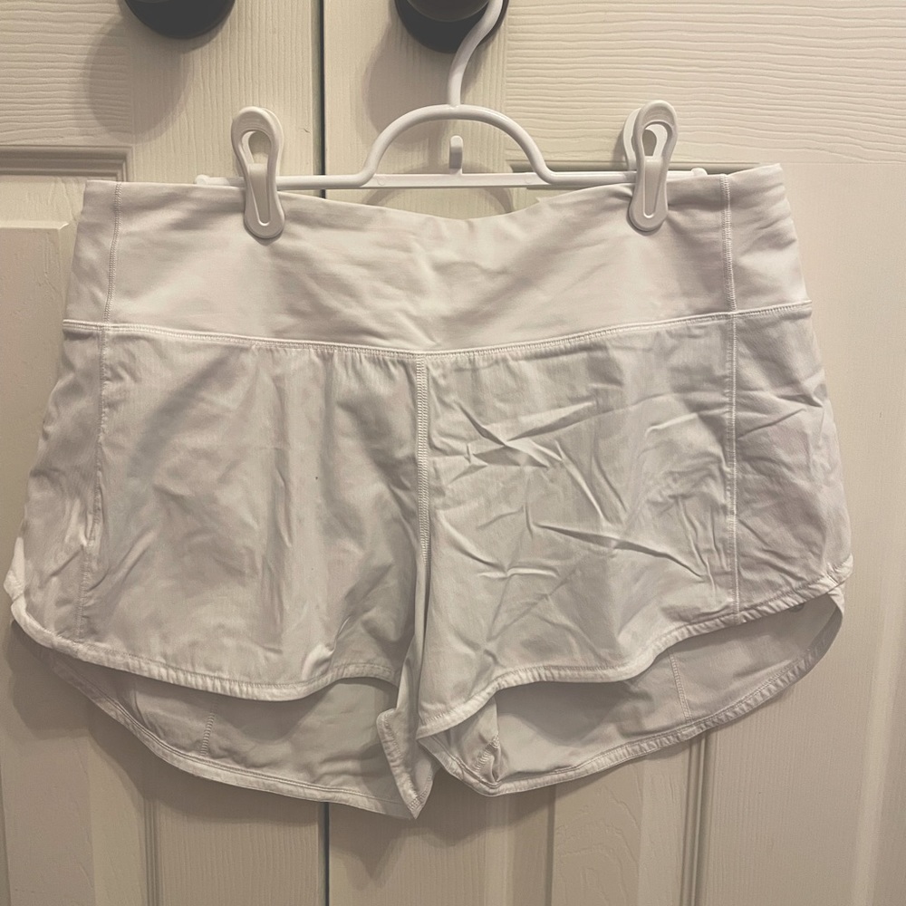 Lululemon White Speed Up 4” Short Size 10